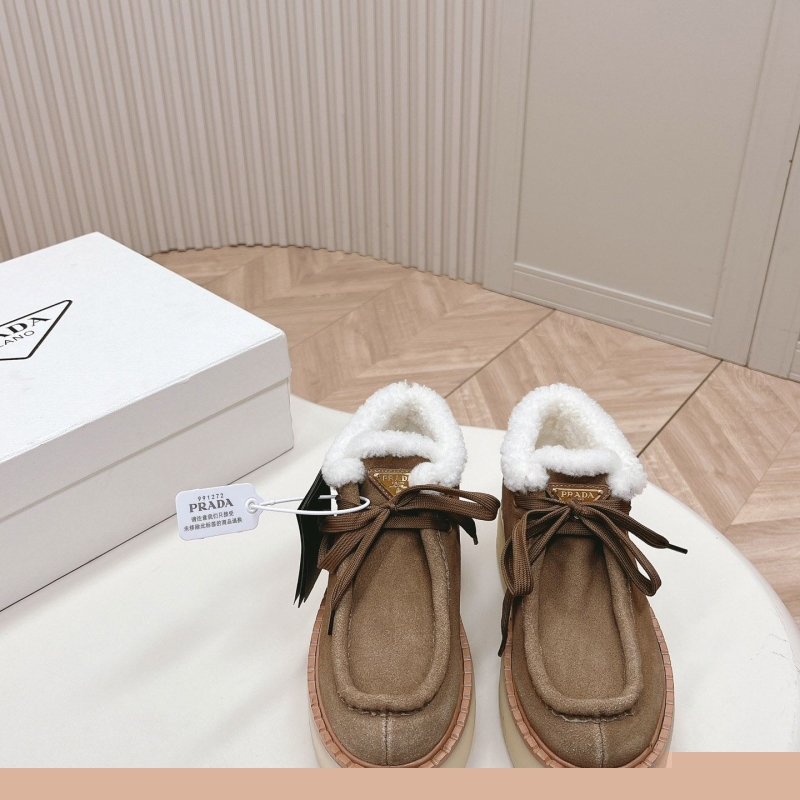 Pra*a casual shoes